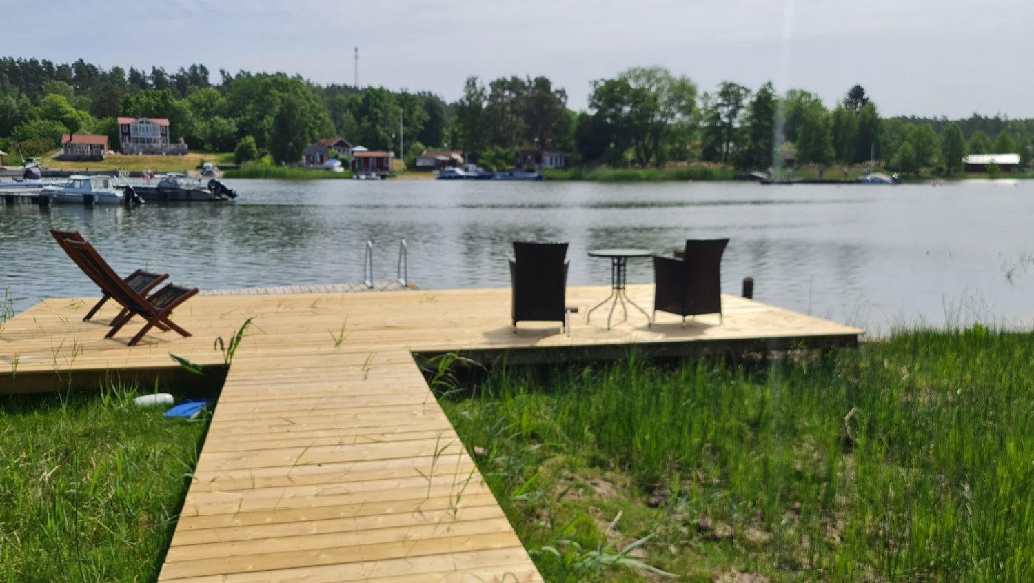 Sommarviken, ran, Ljuster